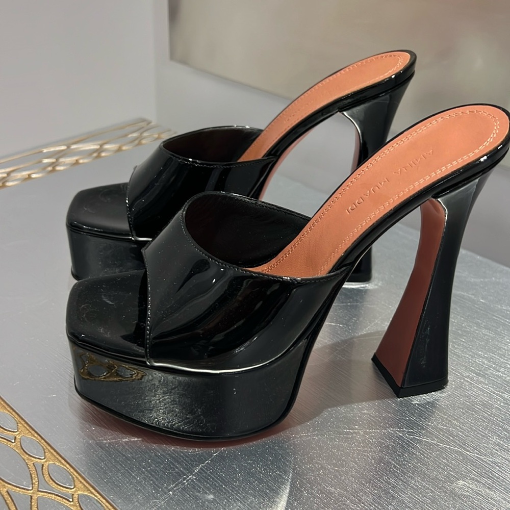 Amina Muadi black patent platform heels size 36